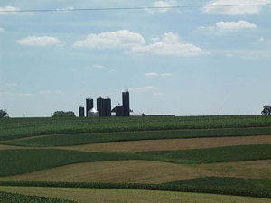 A modern Apple River farm