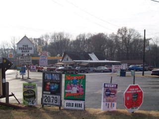 Busy store yard